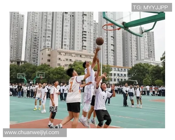 中考篮球明星崛起：青春赛场上的梦想与拼搏故事