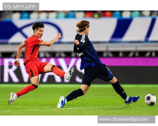 国足在激烈对决中以1比0战胜韩国重播精彩瞬间回顾